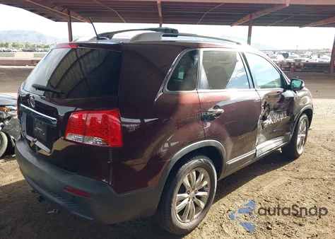 2011 Kia Sorento Lx V6 из США, поврежденный, VIN 5XYKTDA28BG153147